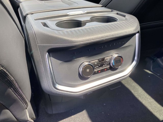 New 2026 Agate Black Metallic Ford Platinum image 11