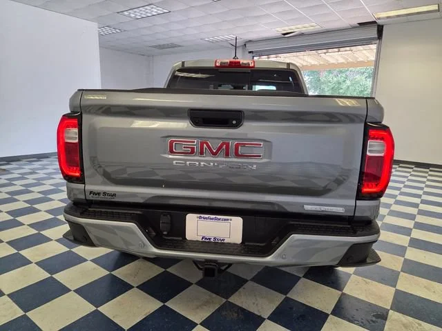 New 2026 Sterling Metallic GMC Elevation image 6