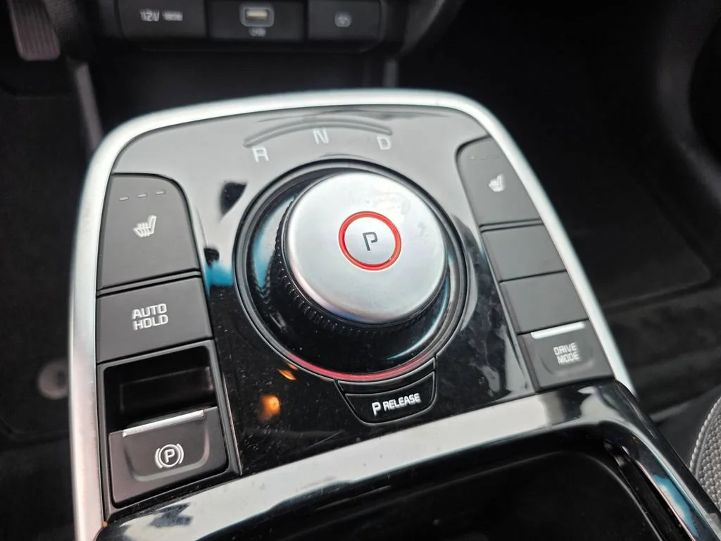 Used 2020 Gray Kia EX image 17