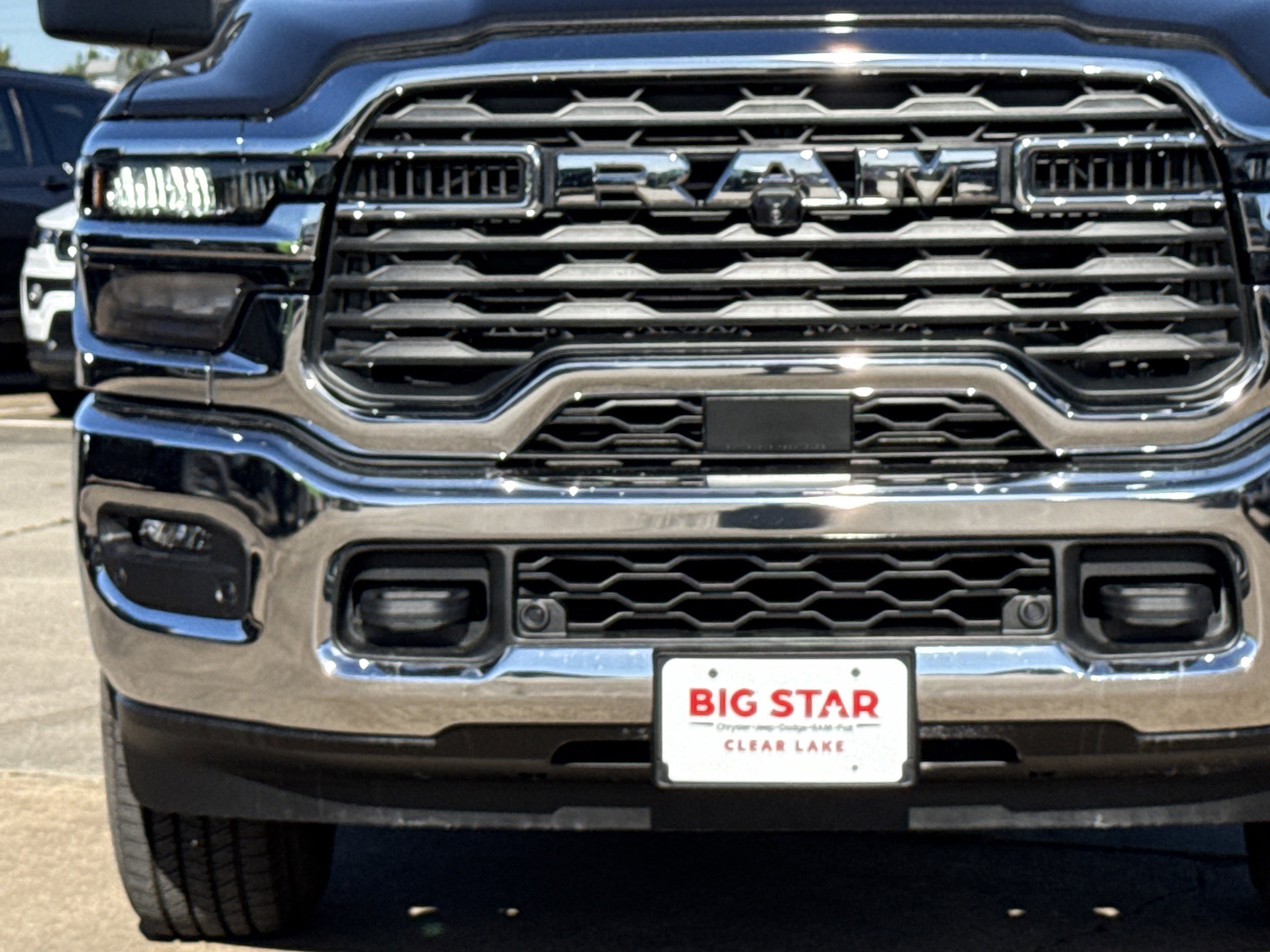 2026 RAM 2500 Tradesman - Photo 6