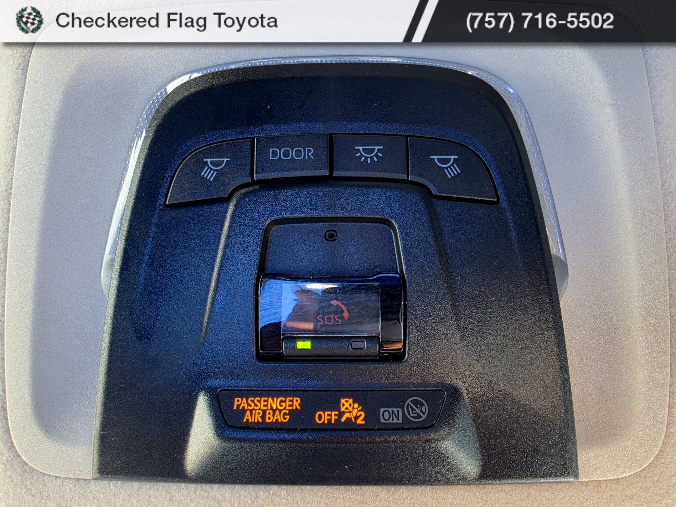 Used 2024 Ice Cap Toyota LE image 9