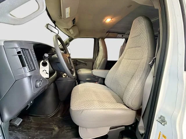 2025 Chevrolet Express Cargo Work Van - Photo 22