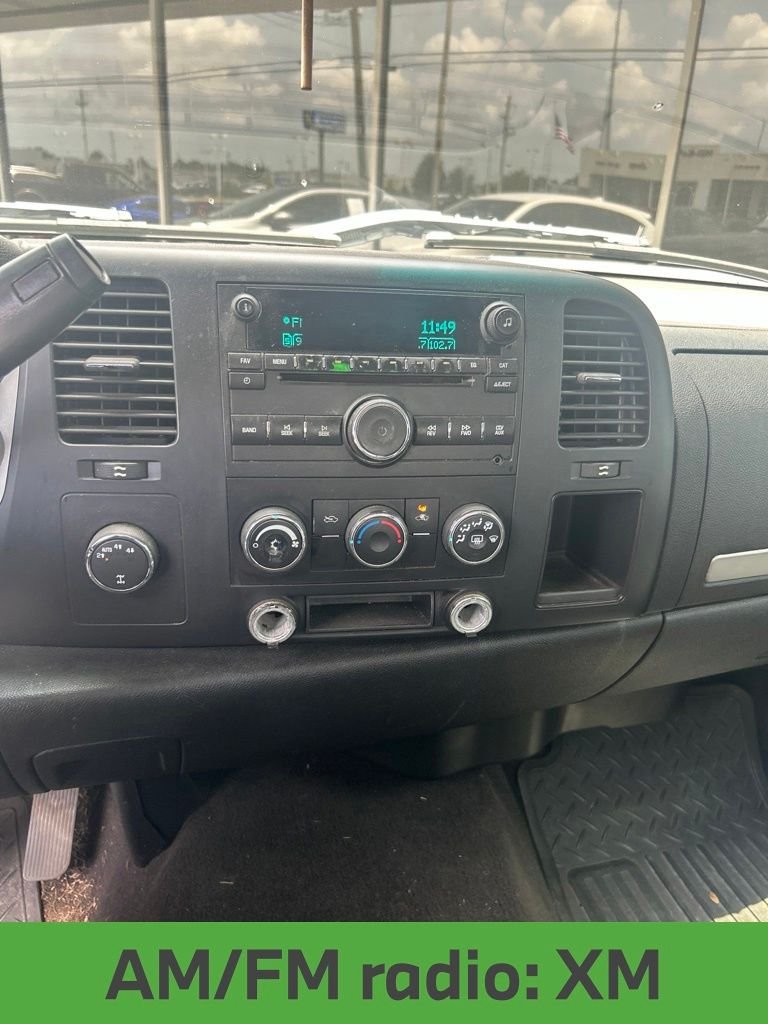 Used 2008 Black Chevrolet LT image 9