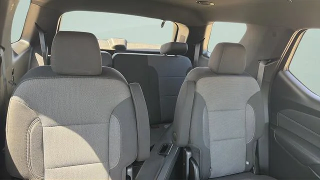 2023 Chevrolet Traverse 1LT - Photo 32