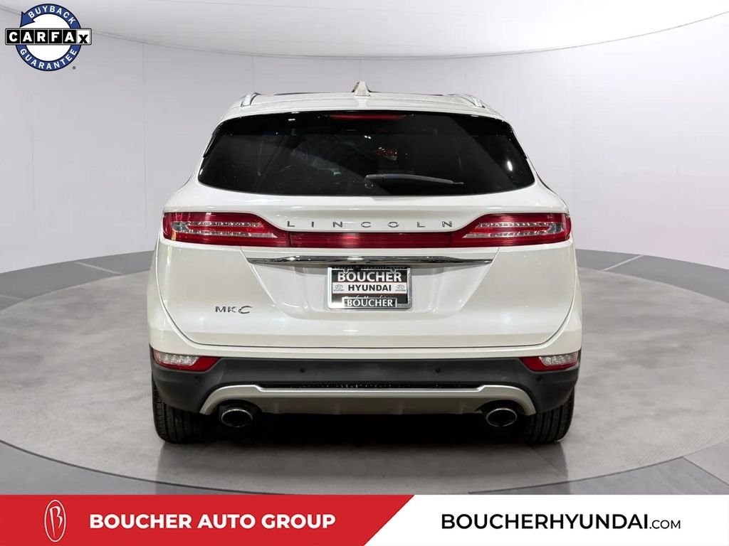 Used 2019 White Platinum Metallic Tri-Coat Lincoln Reserve image 4