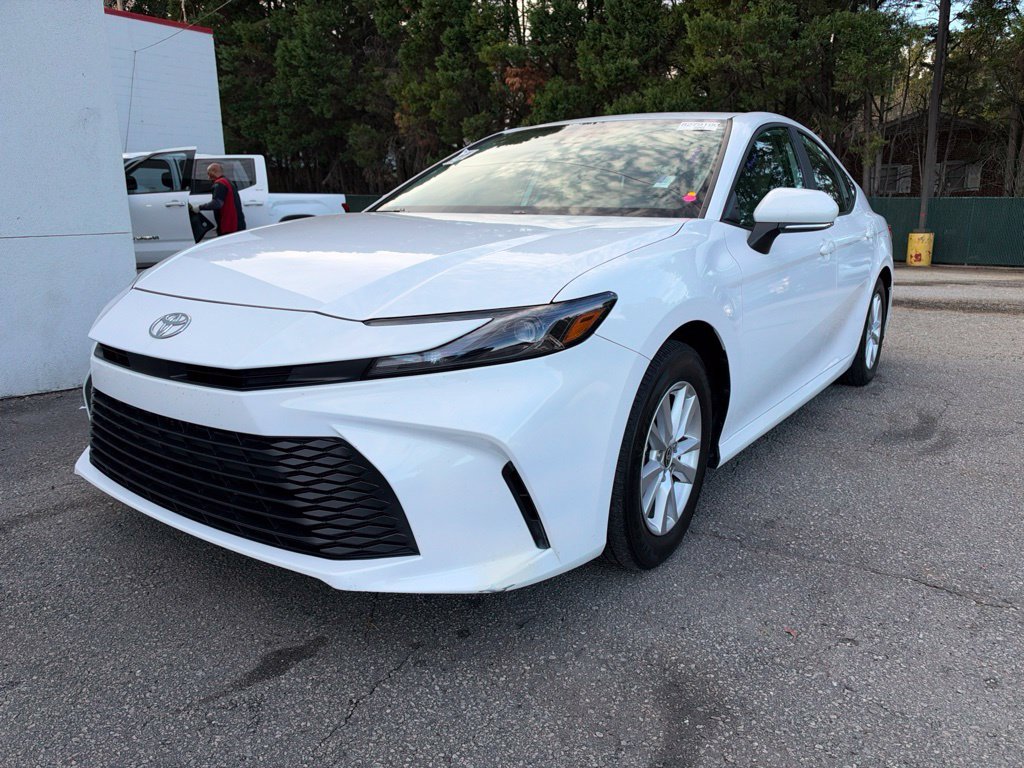 Used 2025 Ice Toyota LE image 1