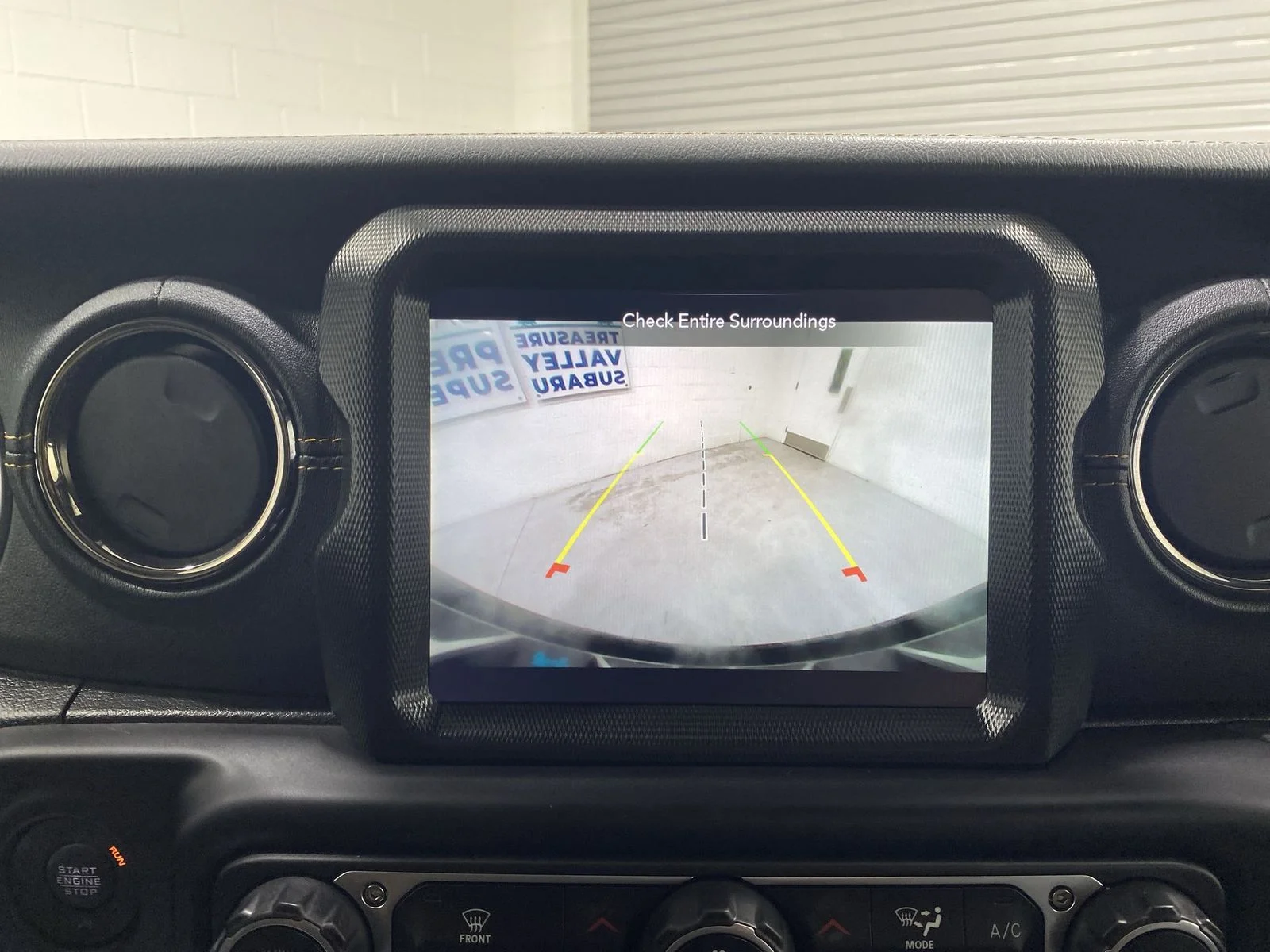 Used 2023 Gray Jeep Sahara 4xe image 17