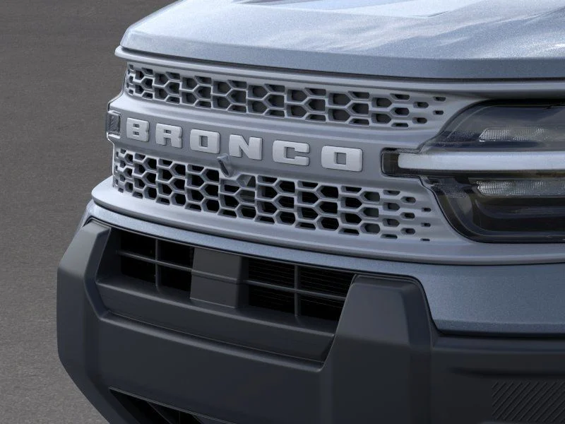 New 2025 Azure Gray Metallic Tri-Coat Ford Outer Banks® image 17