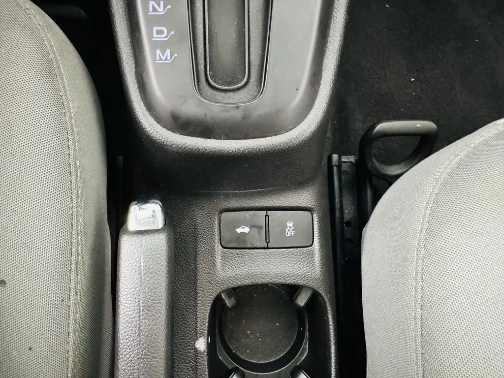 Used 2018 Blue Chevrolet LS image 15