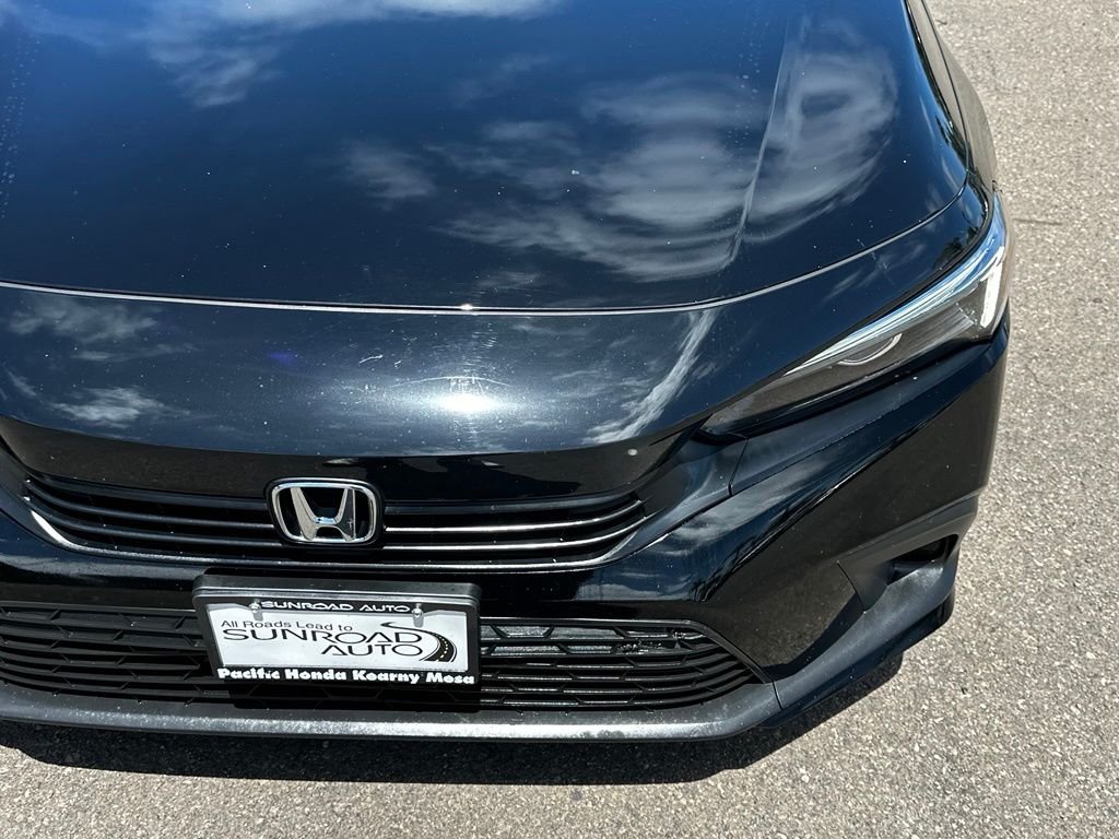 Used 2023 Black Honda EX image 5
