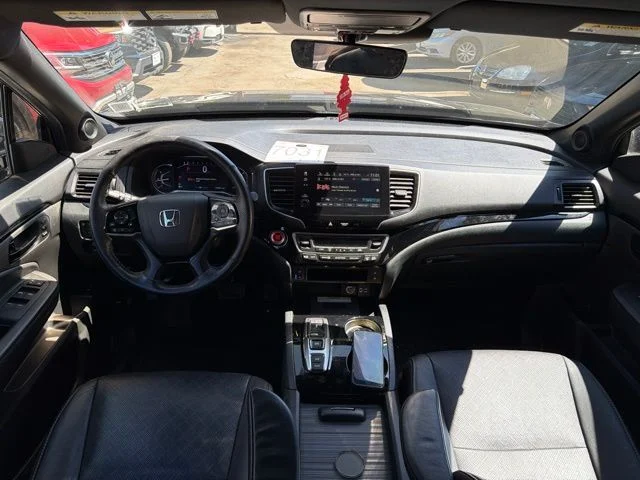 Used 2023 Black Honda Elite image 7