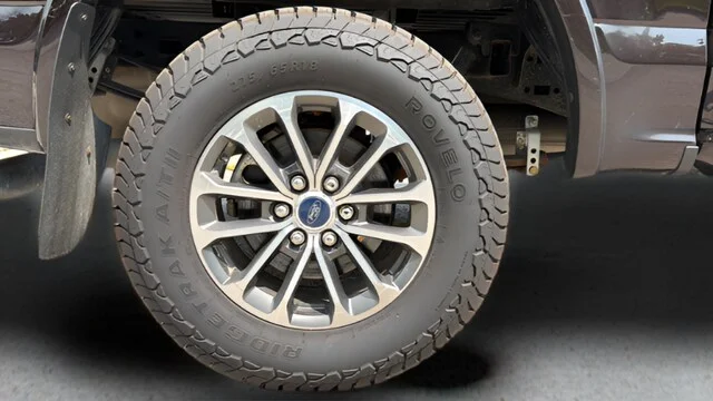 Used 2019  Ford  image 35