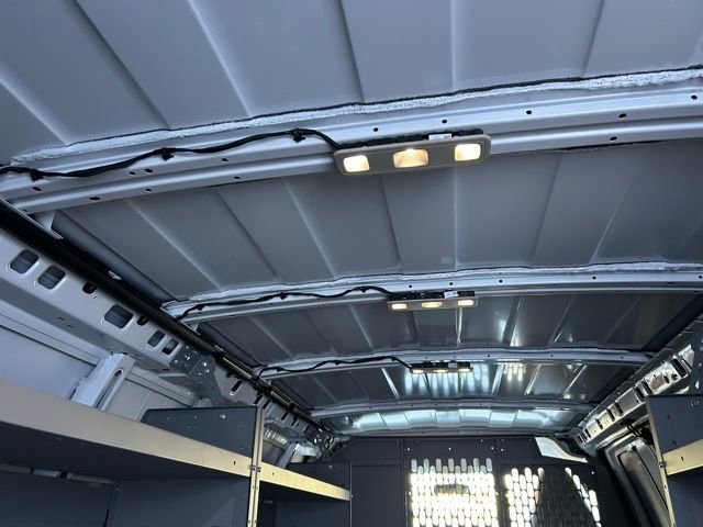 2025 Chevrolet Express Cargo Work Van - Photo 14