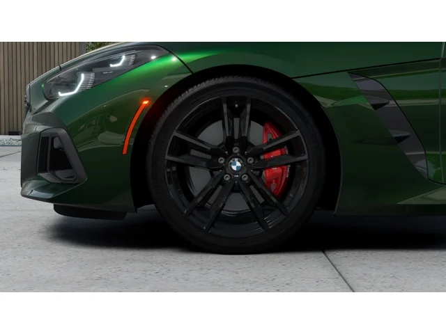 New 2026 San Remo Green Metallic BMW  image 7