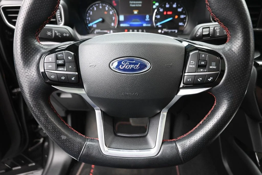 Used 2023 Black Ford ST-Line image 20