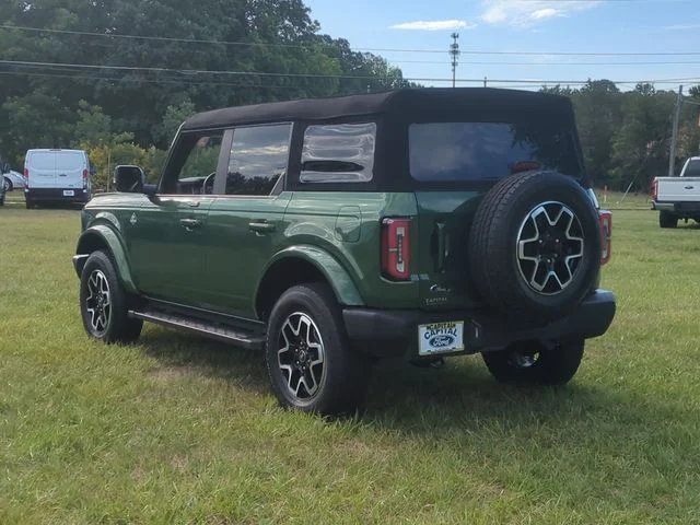 Used 2023 Green Ford Outer Banks image 11