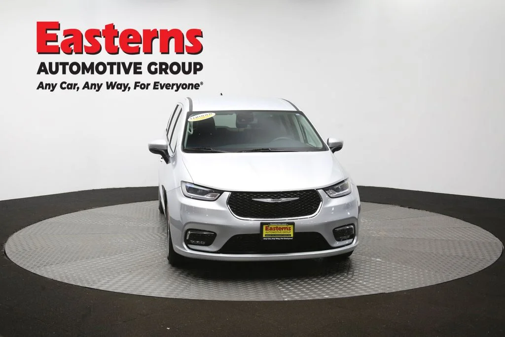 Used 2023 Silver Chrysler Touring L image 54