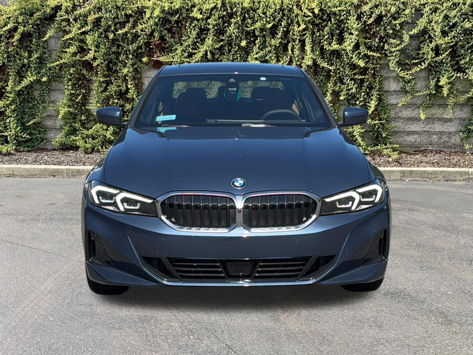 New 2026 Arctic Race Blue Metallic BMW 330i NA xDrive image 2
