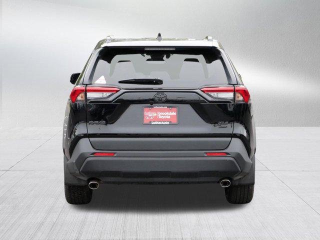 Certified Used 2025 MIDNIGHT BLACK METALLIC Toyota  image 28