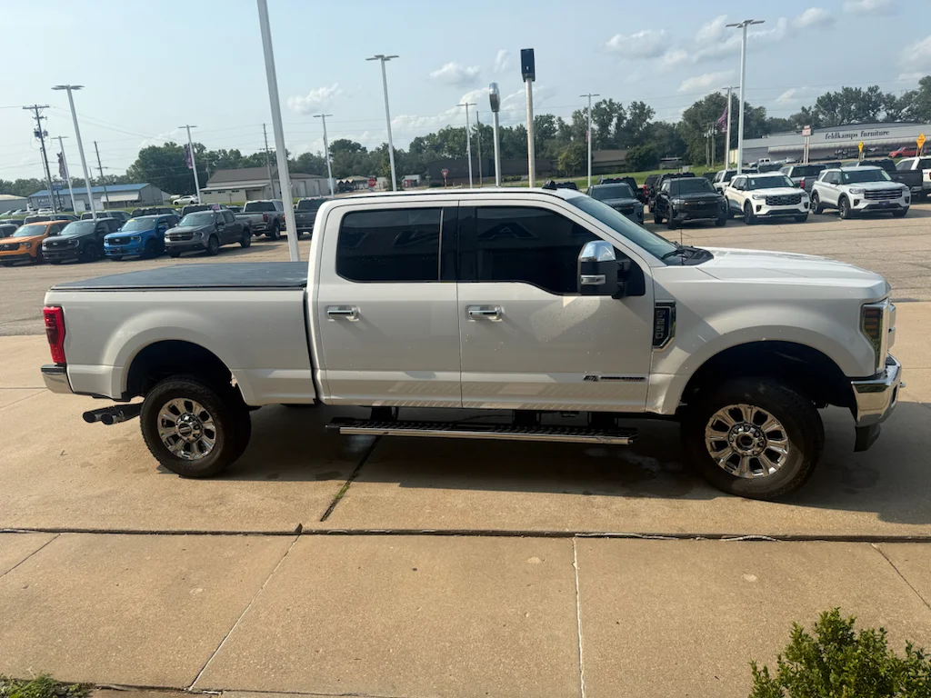 Used 2019 Oxford White Ford LARIAT image 11