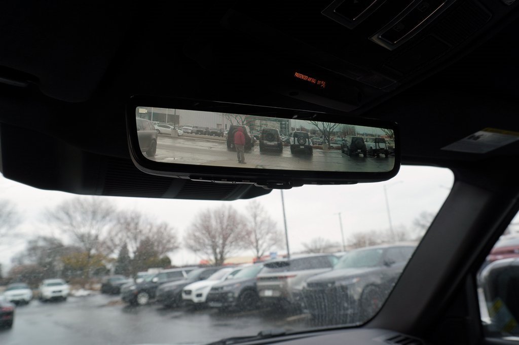 2026 LAND ROVER DEFENDER - Image 19