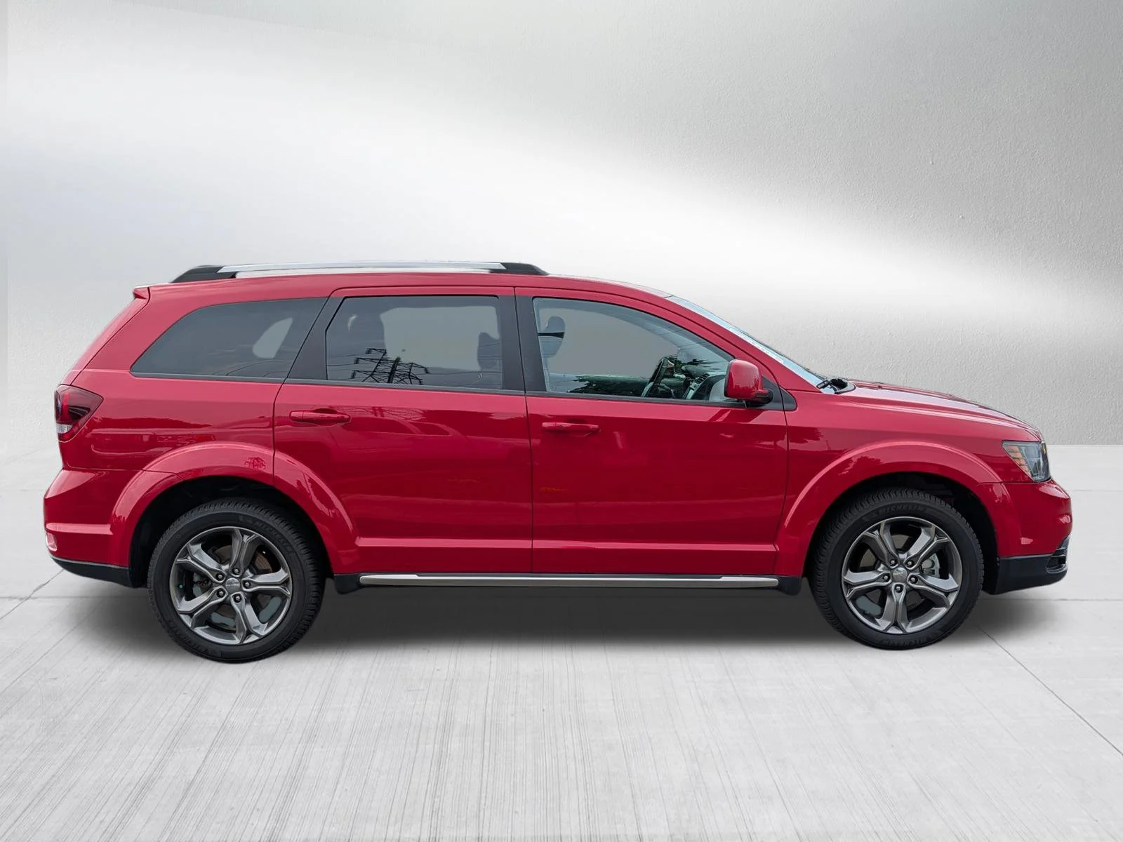 Used 2017 Redline 2 Coat Pearl Dodge Crossroad Plus image 8