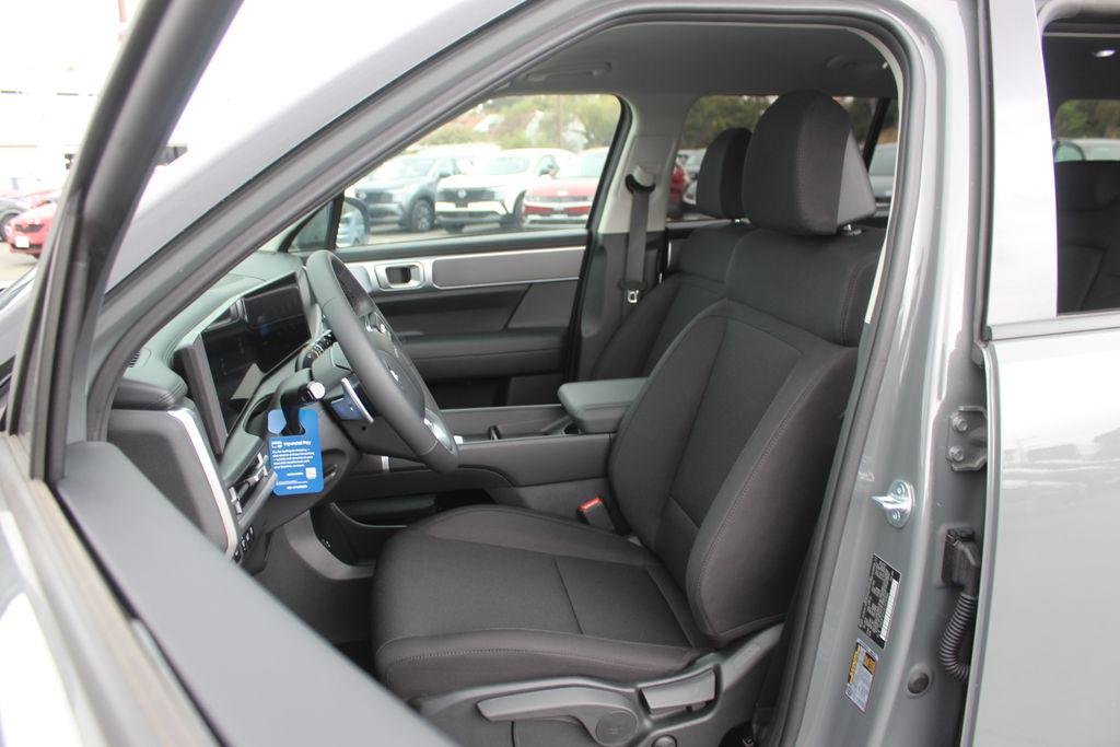 New 2026 Gray Hyundai SE image 13