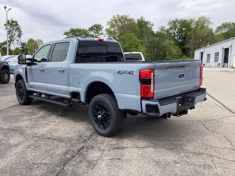 New 2026 Gray Ford Lariat image 5