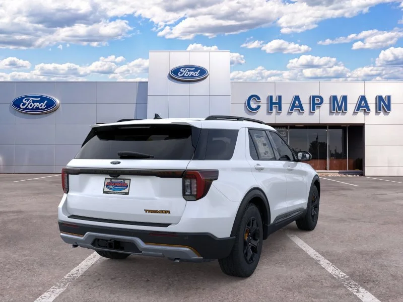New 2026 Star White Metallic Tri-Coat Ford Tremor® image 8
