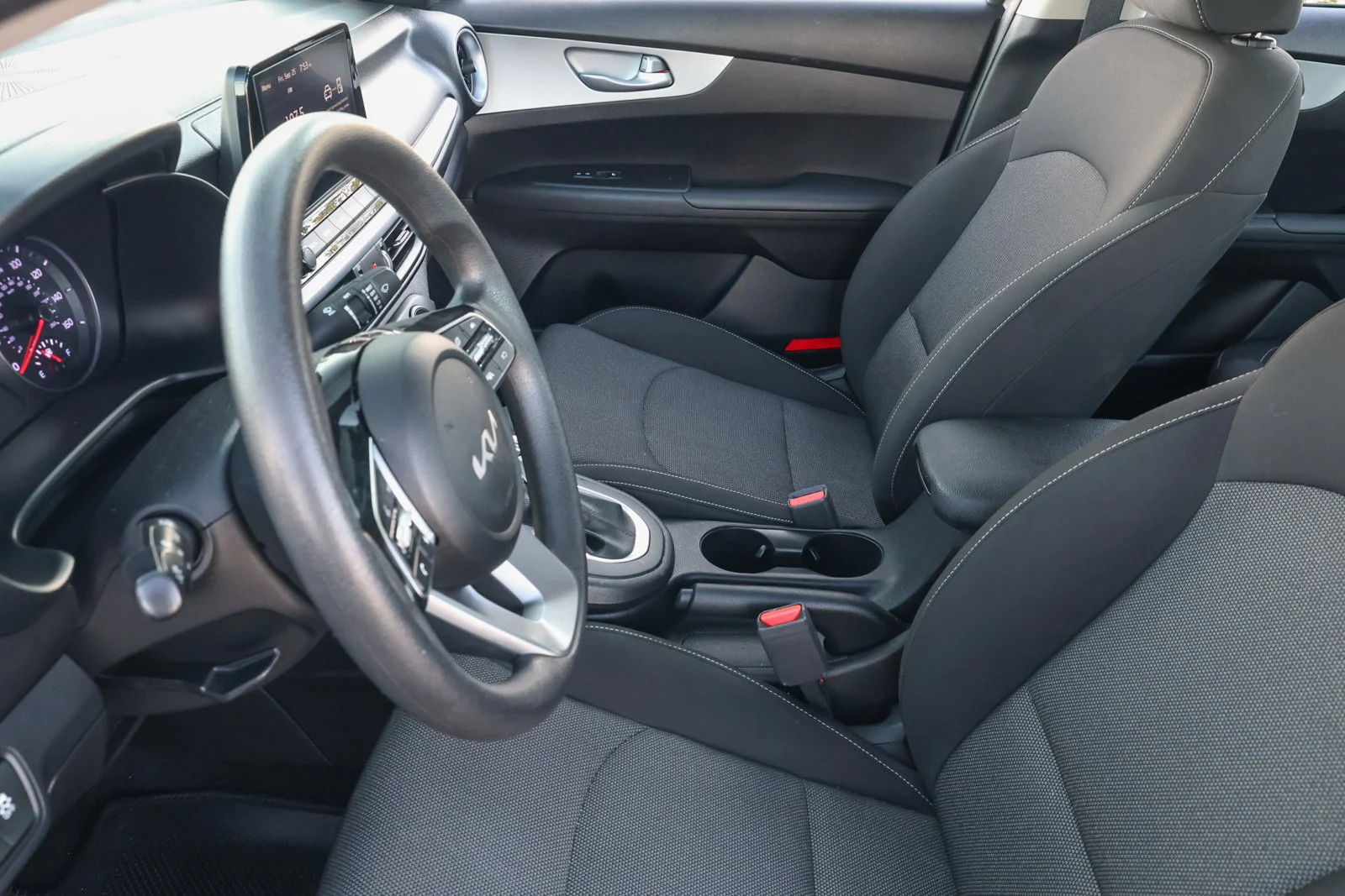 Used 2023 Gray Kia LXS image 14
