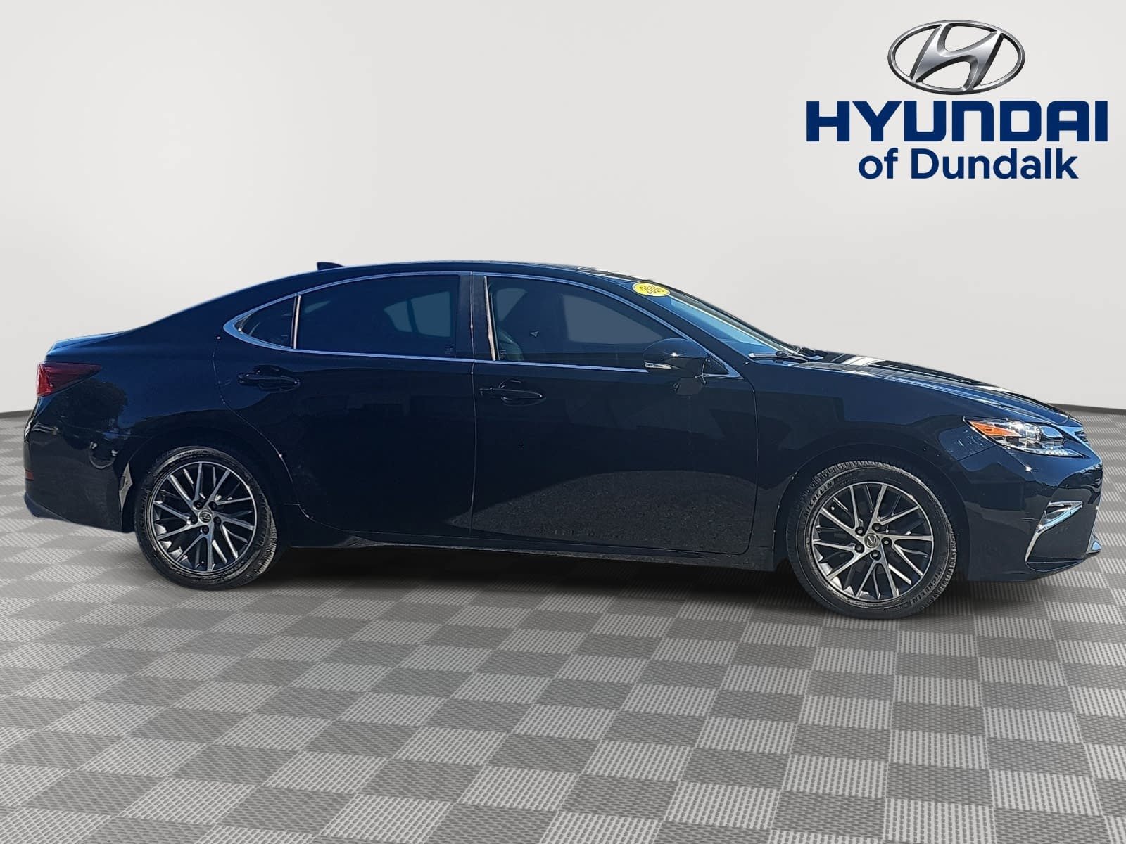 Used 2016 Black Lexus 350 image 9