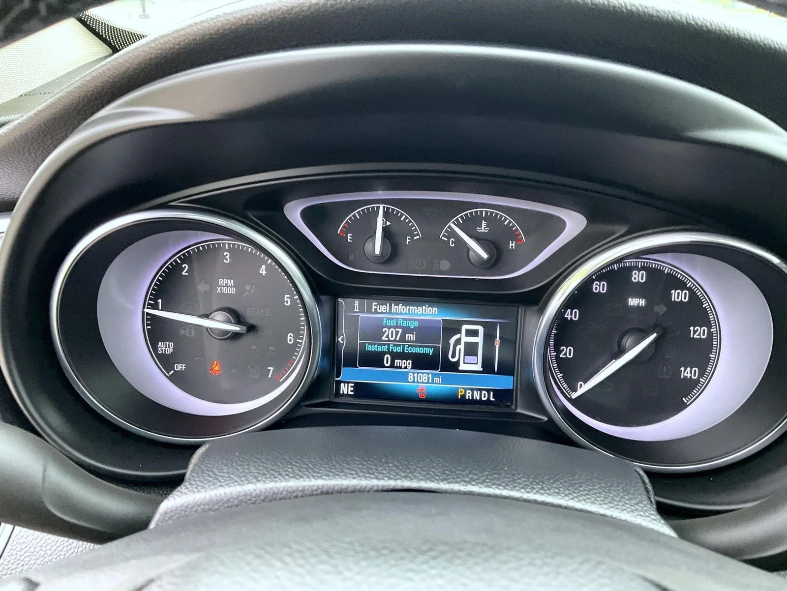 Used 2020 Blue Buick Essence image 12