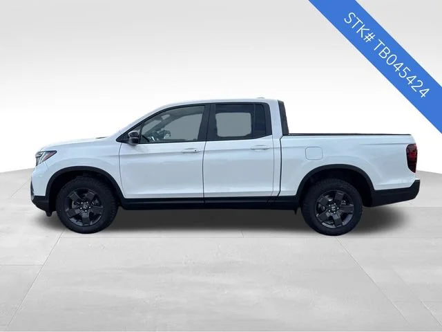 New 2026 Platinum White Pearl Honda TrailSport image 4
