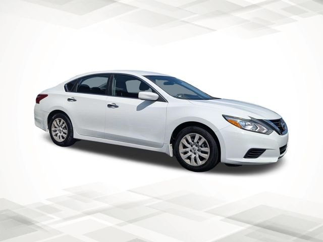 Used 2018 Nissan Altima S with VIN 1N4AL3AP7JC233520 for sale in Lilburn, GA