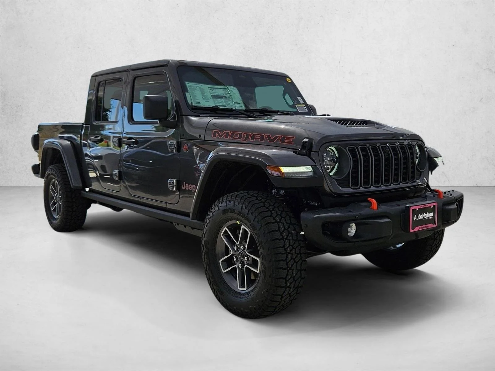 New 2026 Granite Crystal Metallic Clear-Coat Exterior Paint Jeep Mojave X image 7