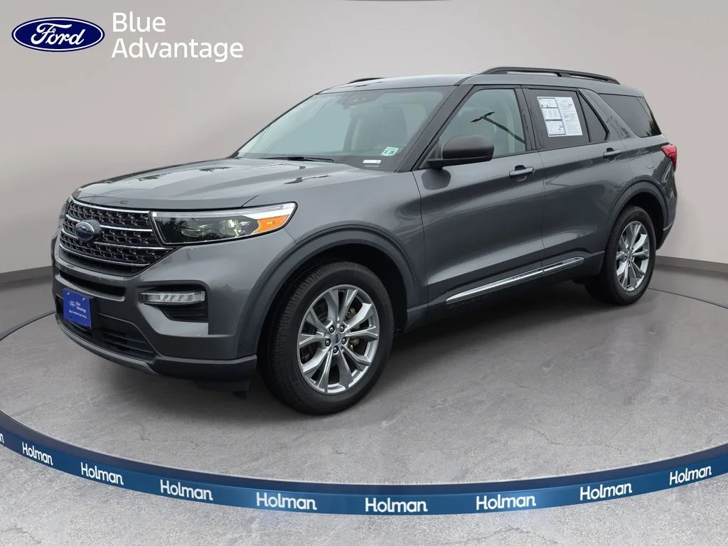 2021 Ford Explorer XLT 4WD's photo