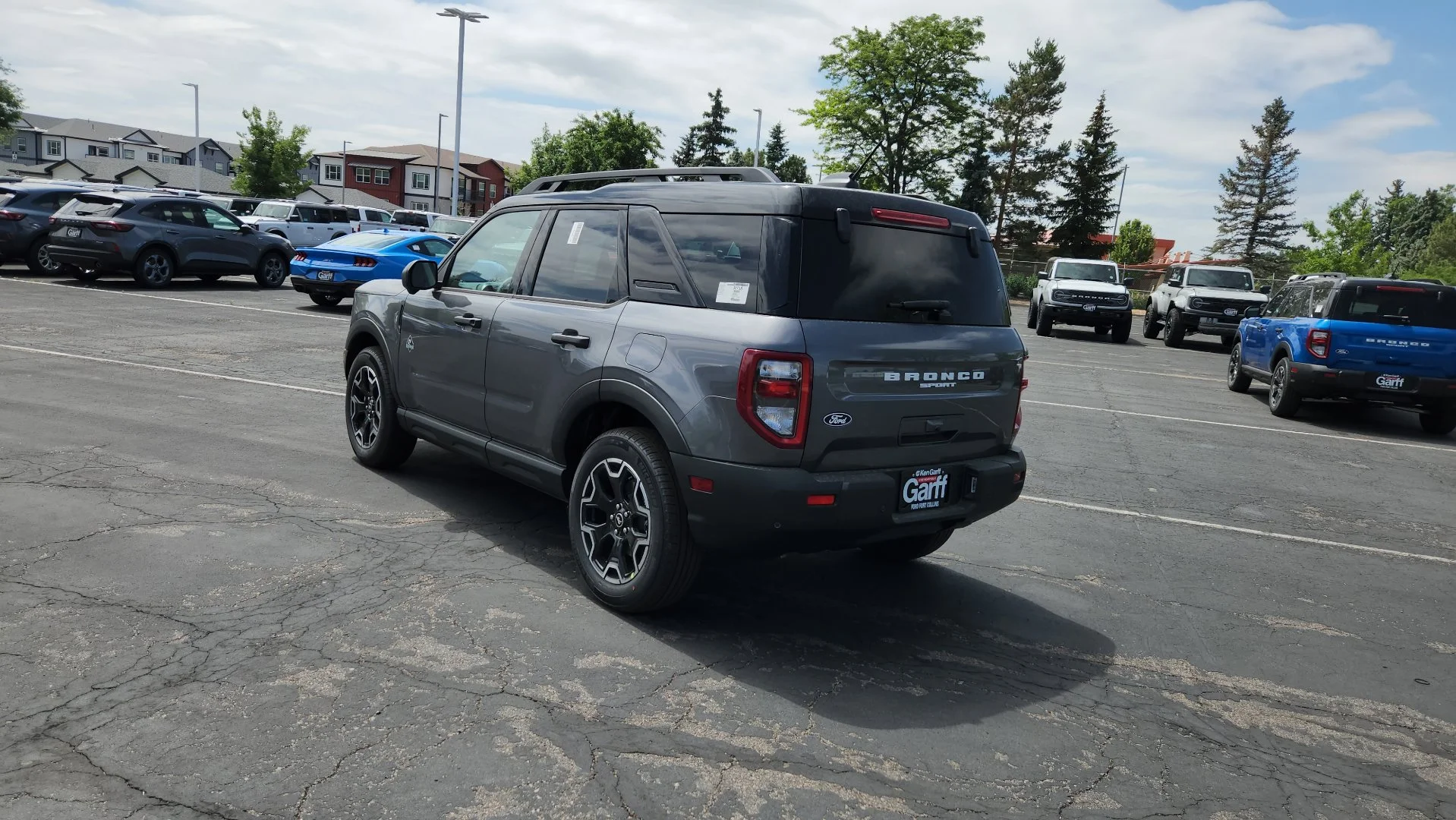 New 2026 Carbonized Gray Metallic Ford Outer Banks image 6
