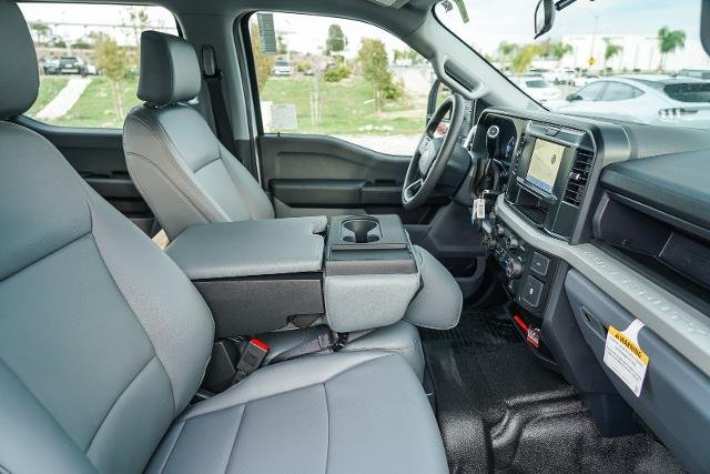 New 2026 Oxford White Ford F-350® XL image 43