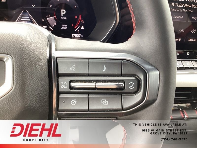 Used 2024 White GMC AT4X image 28