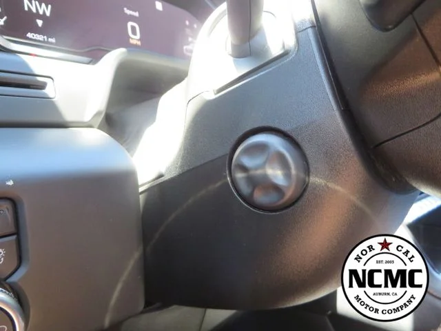 2025 GMC Sierra 1500 AT4 - Photo 39