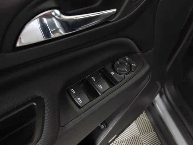 Used 2023 STERLING GRAY METALLIC Chevrolet RS image 22
