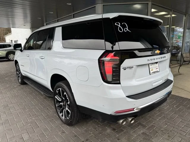 2026 Chevrolet Suburban Premier - Photo 6