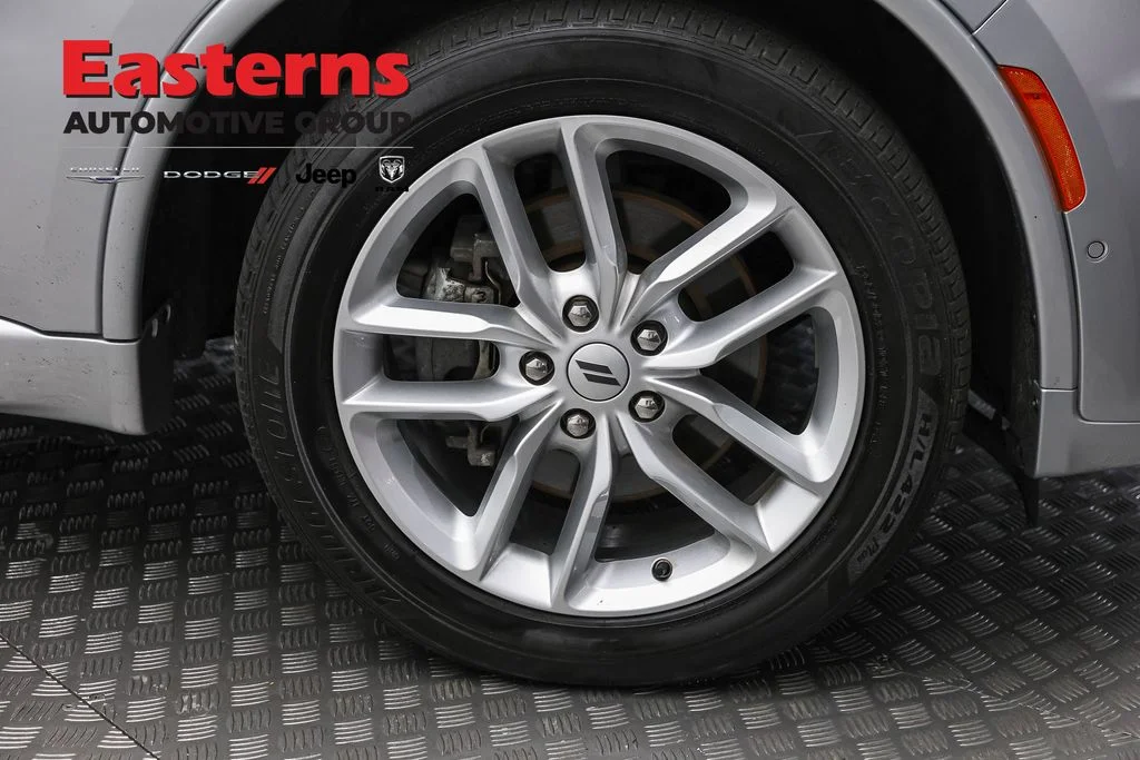 Used 2025 Silver Dodge R/T image 30