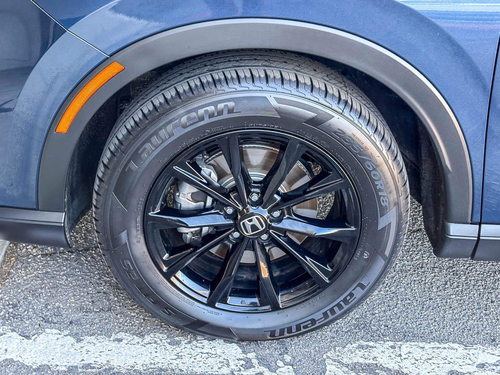 Used 2024 Canyon River Blue Metallic Honda Sport-L image 10