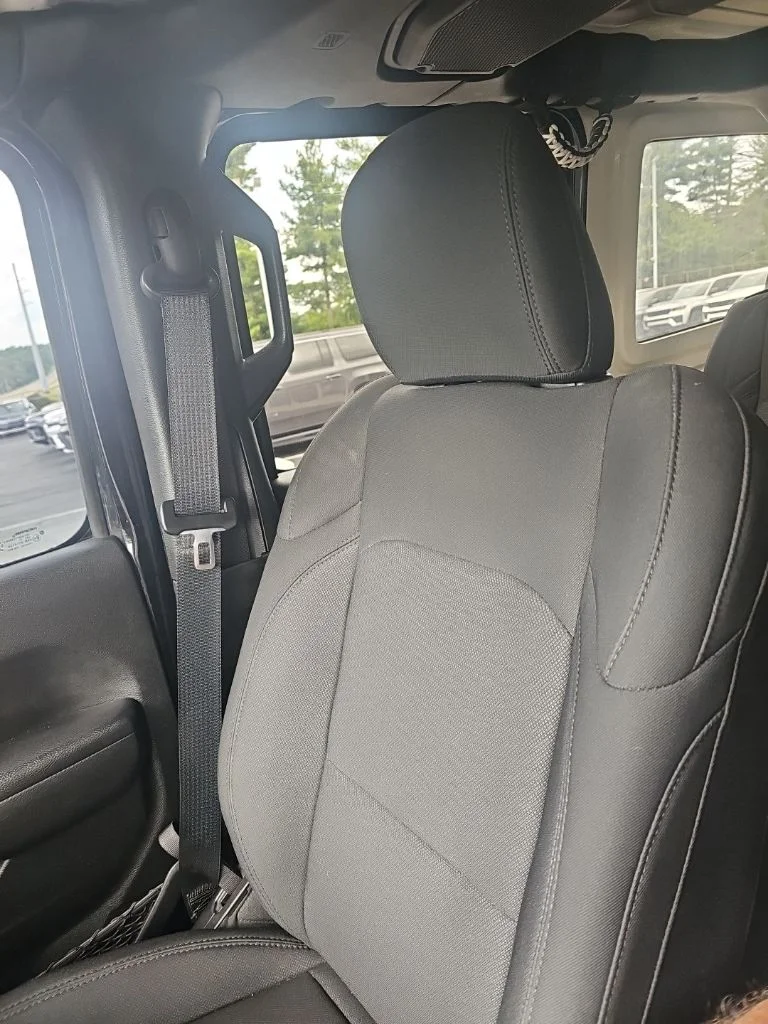 Used 2021 Black Jeep Unlimited Willys image 12