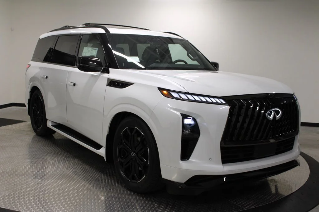 New 2026 White INFINITI SPORT image 9