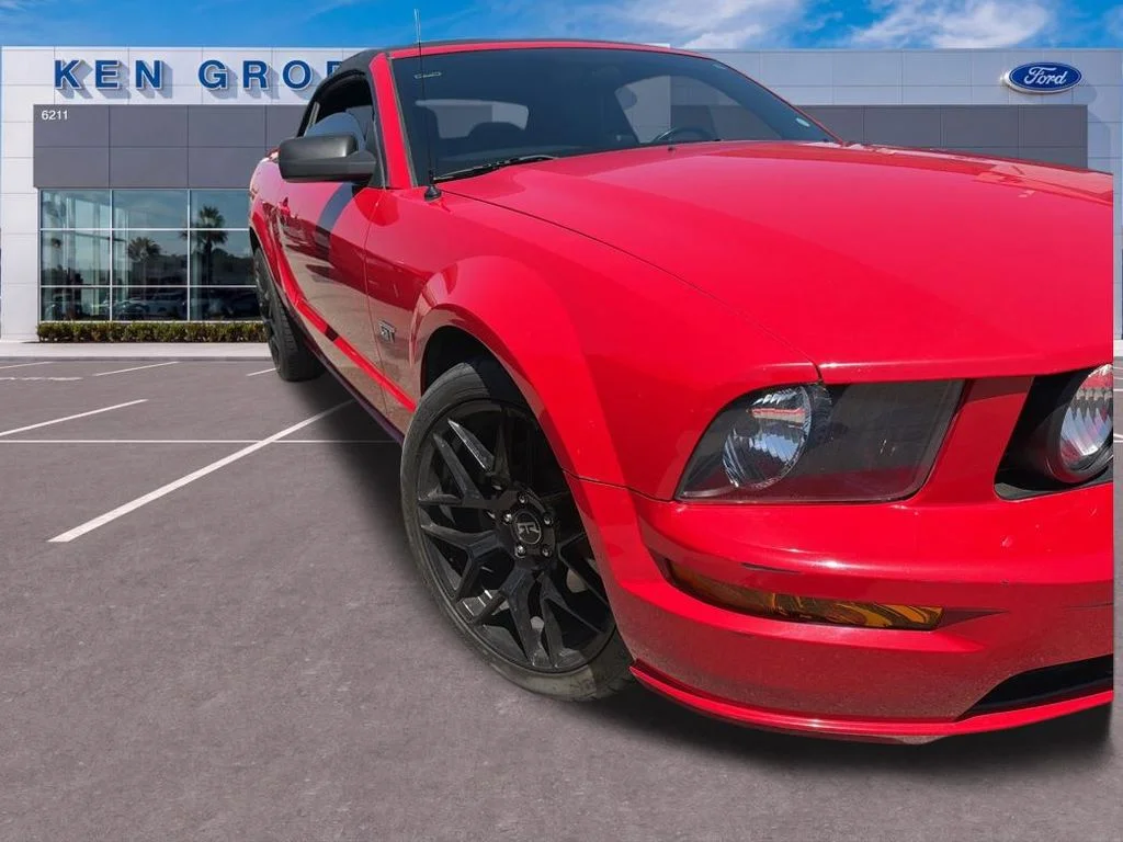 Used 2006 Ford Mustang GT Deluxe with VIN 1ZVHT85HX65152173 for sale in Redlands, CA