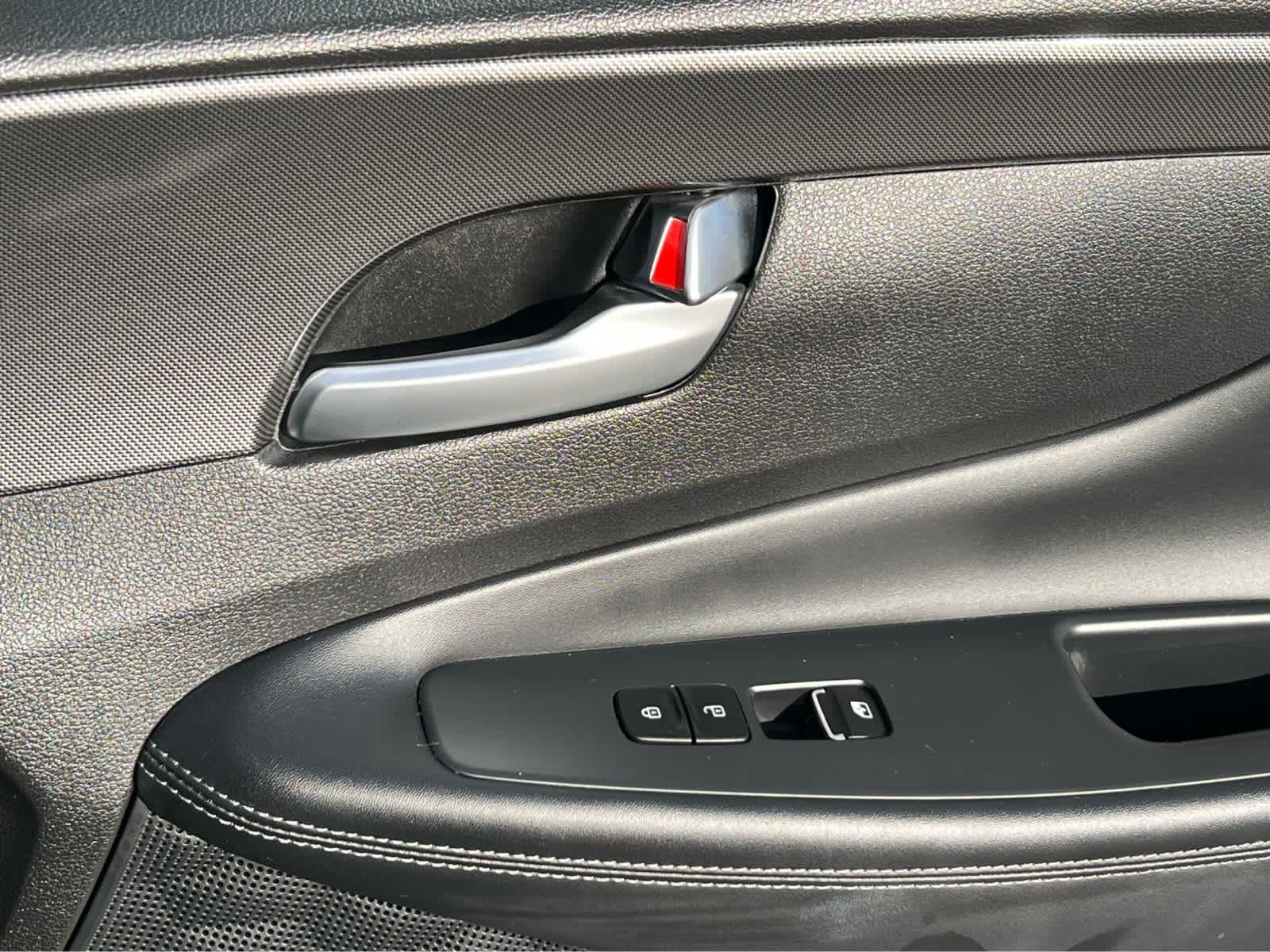 2023 Hyundai Santa Fe Limited HEV - Photo 19