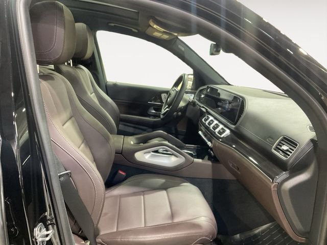 Certified Used 2023 Black Mercedes-Benz GLS 450 image 16