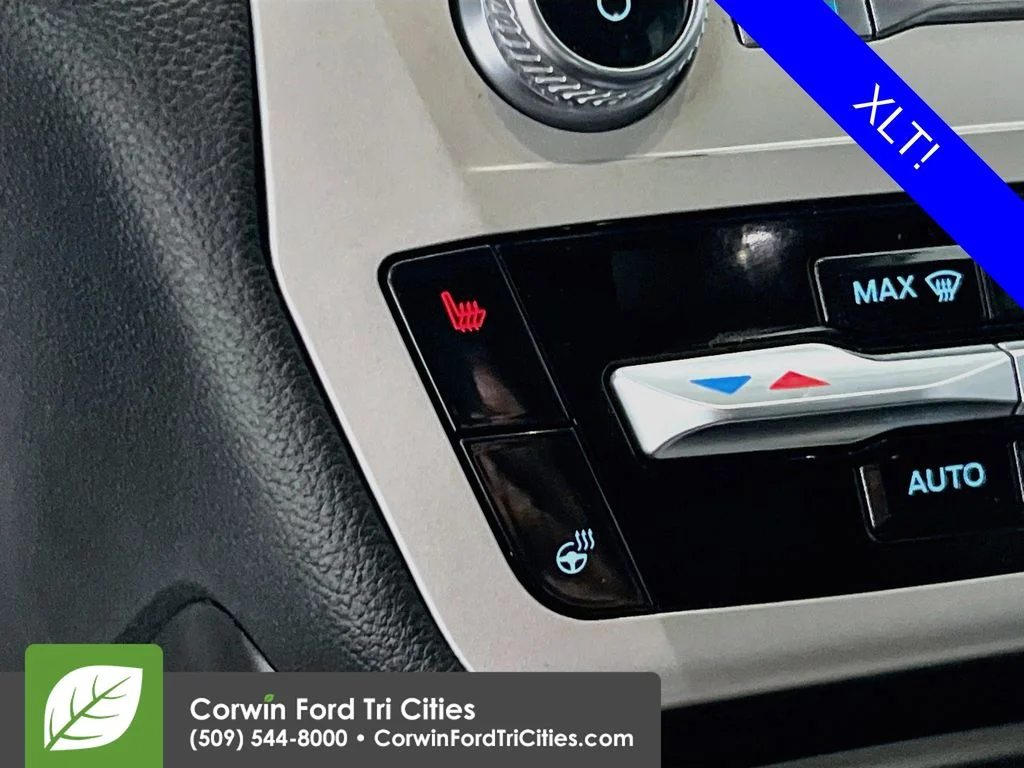 Used 2020 Silver Ford XLT image 24